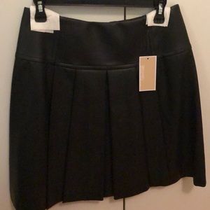 NWT MICHAEL KORS pleather black skirt size 8p